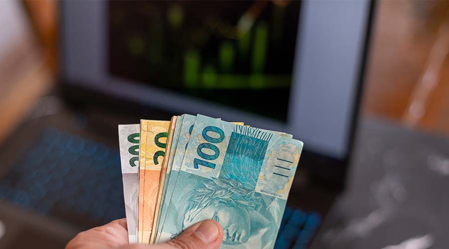 Cônjuge pode ser incluído na execução de dívida contraída durante o casamento, decide STJ